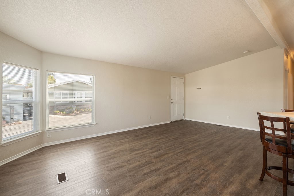 840 E Foothill 84 Property Photo 16