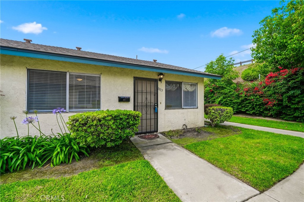 1013 Seaview Property Photo 2