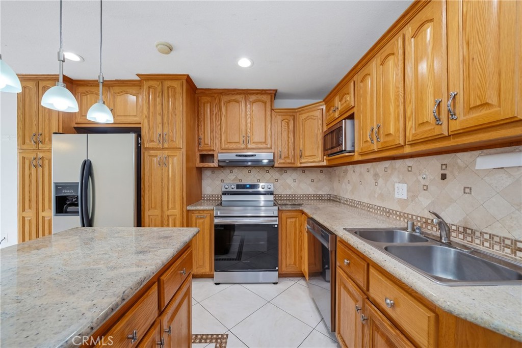 1013 Seaview Property Photo 8