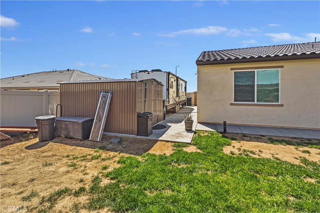 1560 Foothill Drive Property Photo 33
