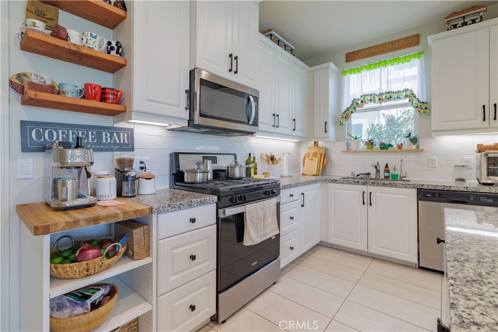 3560 E Lantern Paseo 138 Property Photo 24
