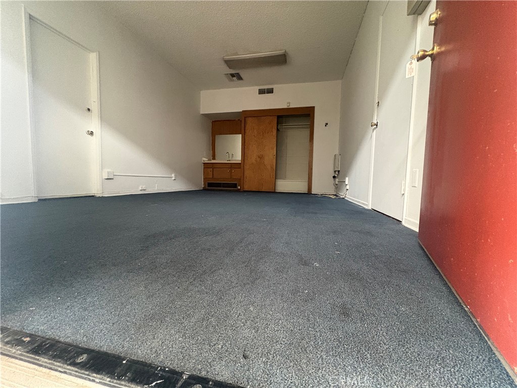 426 N Barranca Property Photo 4