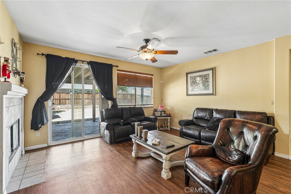 13572 Kitty Hawk Property Photo 4