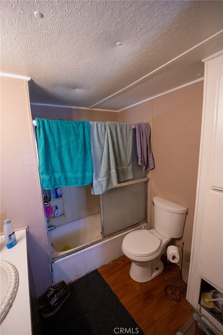 26068 5th Property Photo 16