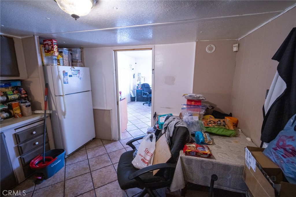 26068 5th Property Photo 18