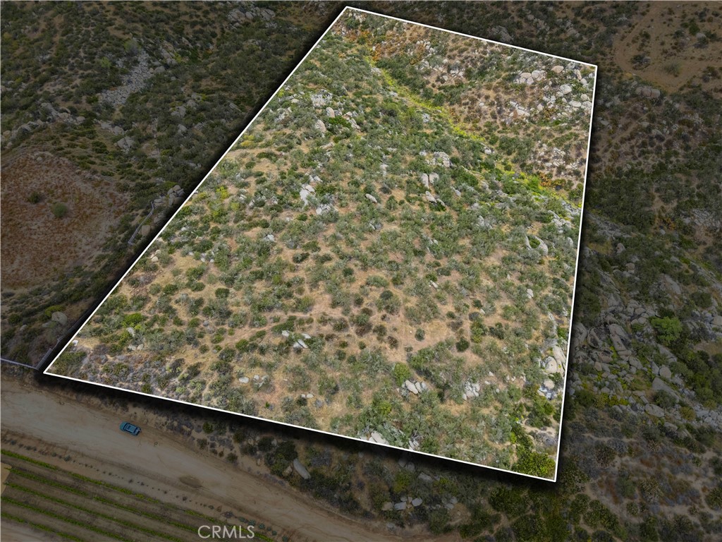 1 Gray Squirrel Road Property Photo 1