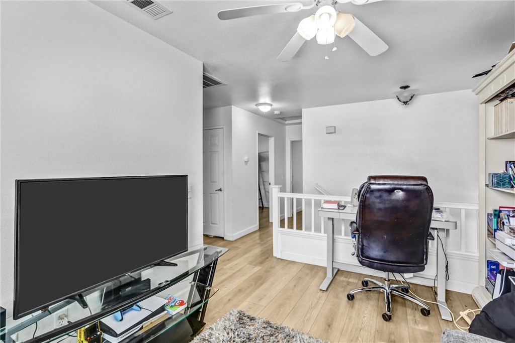 13048 Evanston Property Photo 19