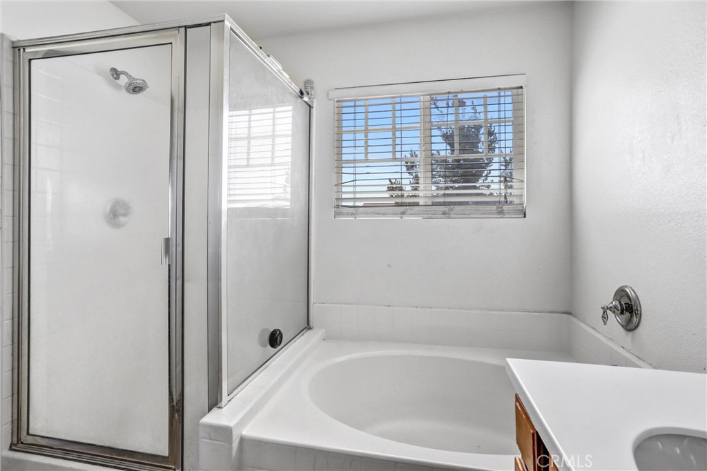 13048 Evanston Property Photo 26