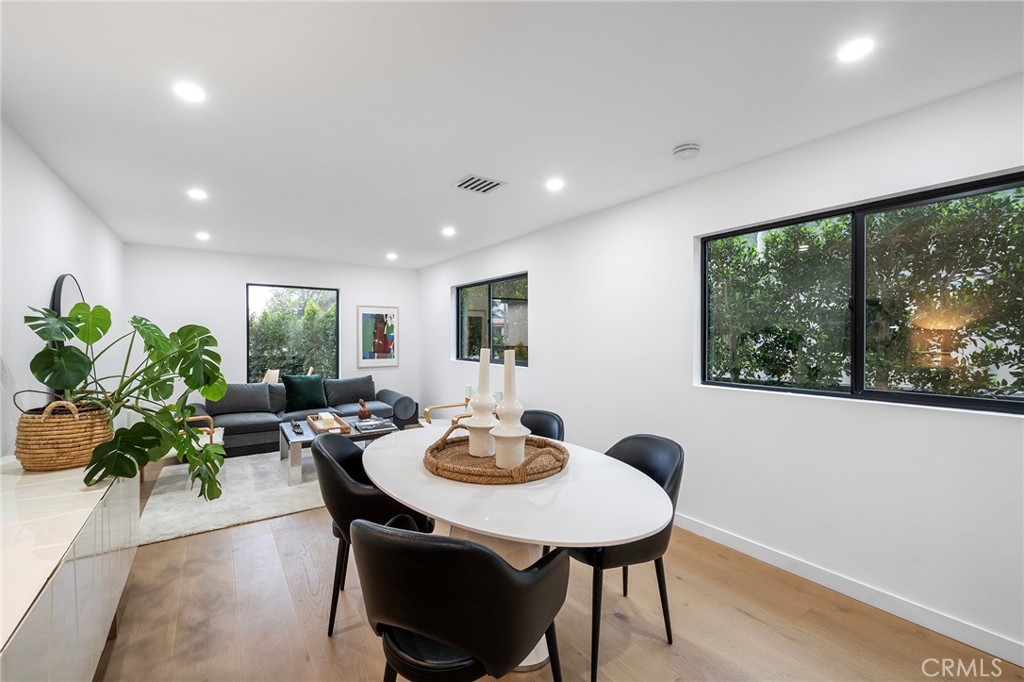 2225 Shoredale Property Photo 5