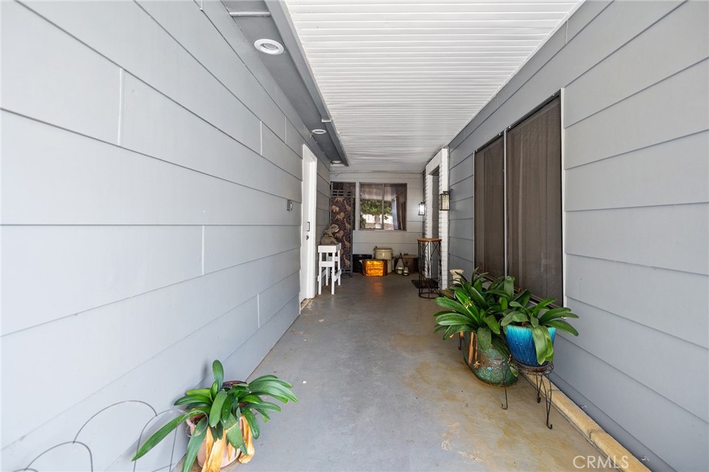 1507 Willow Leaf Property Photo 9