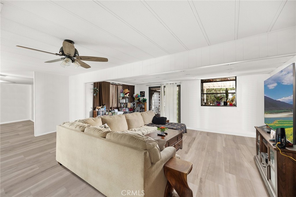 1507 Willow Leaf Property Photo 18