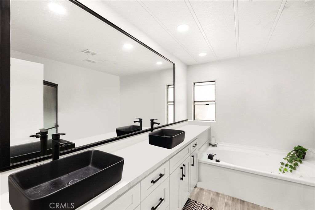 1507 Willow Leaf Property Photo 28