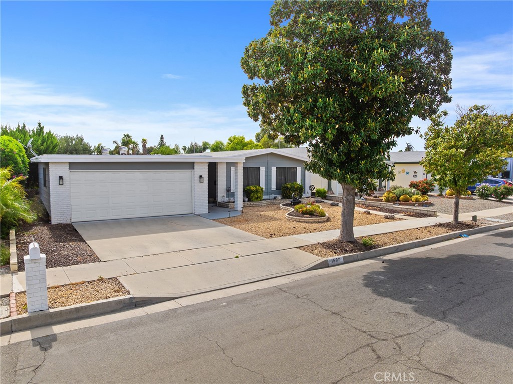 1507 Willow Leaf Property Photo 39