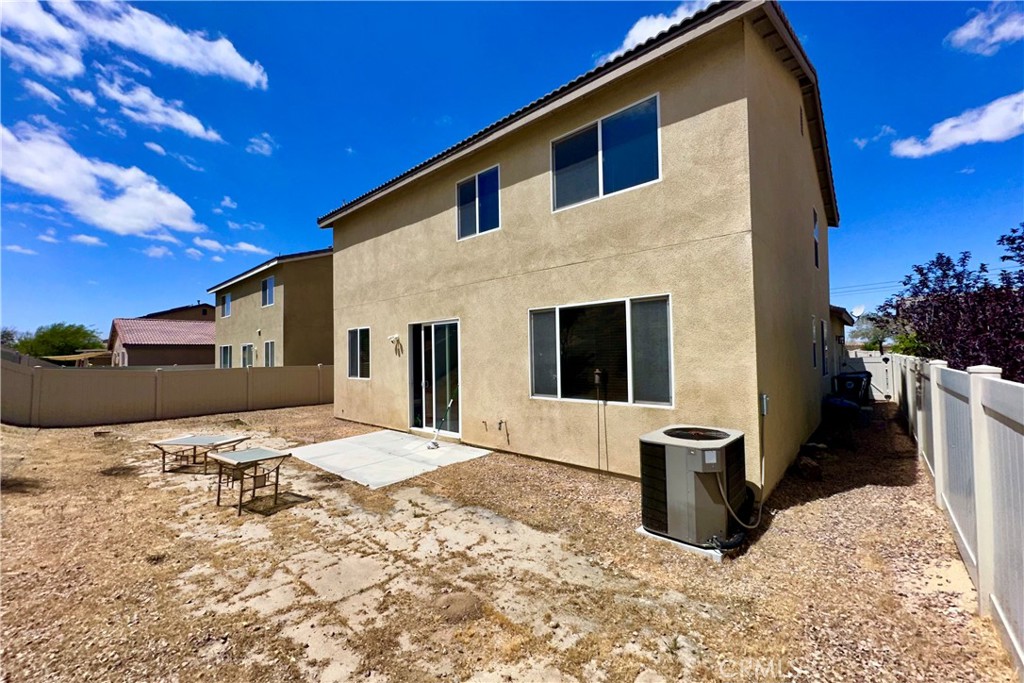 16807 Desert Lily Property Photo 11