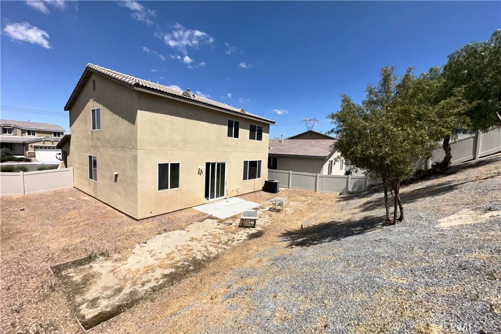 16807 Desert Lily Property Photo 13