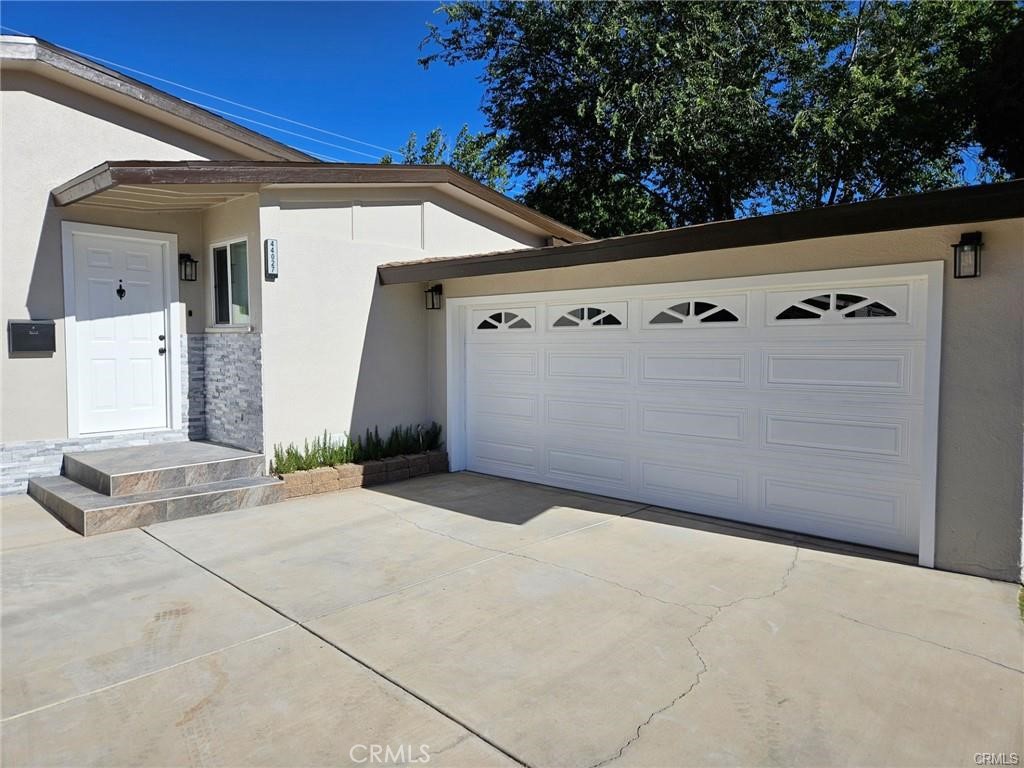 44027 Heaton Avenue Property Photo 2