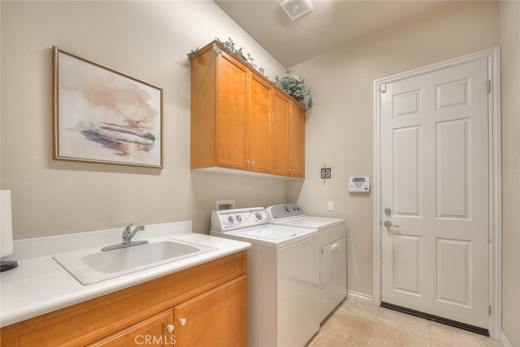 1664 Camino Sueno Property Photo 21