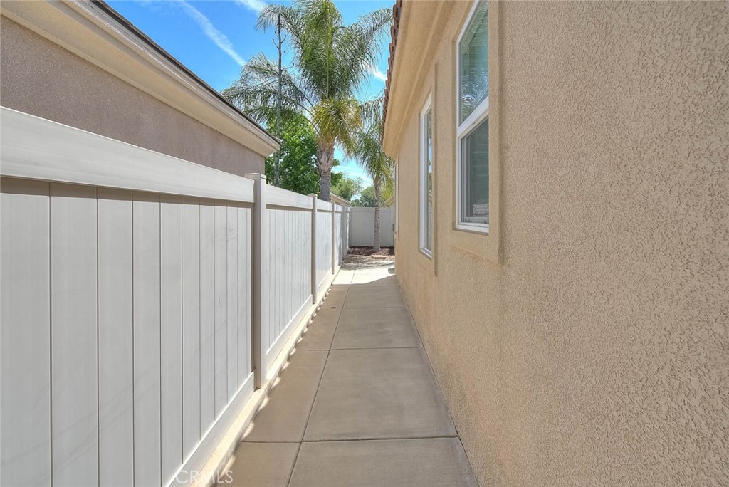 1664 Camino Sueno Property Photo 42