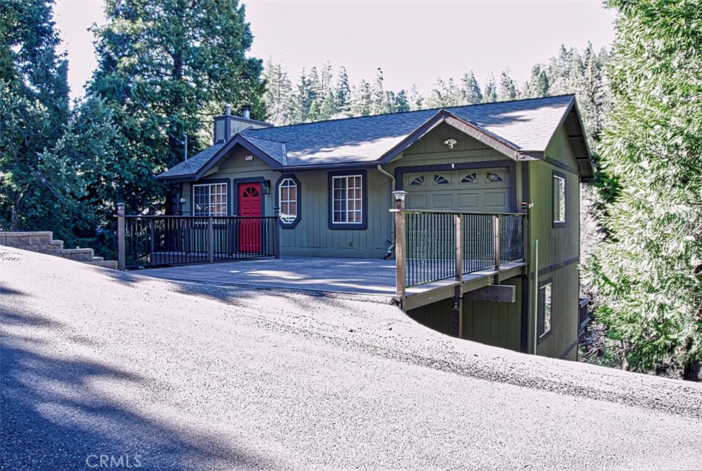24757 Basel Drive Property Photo 3