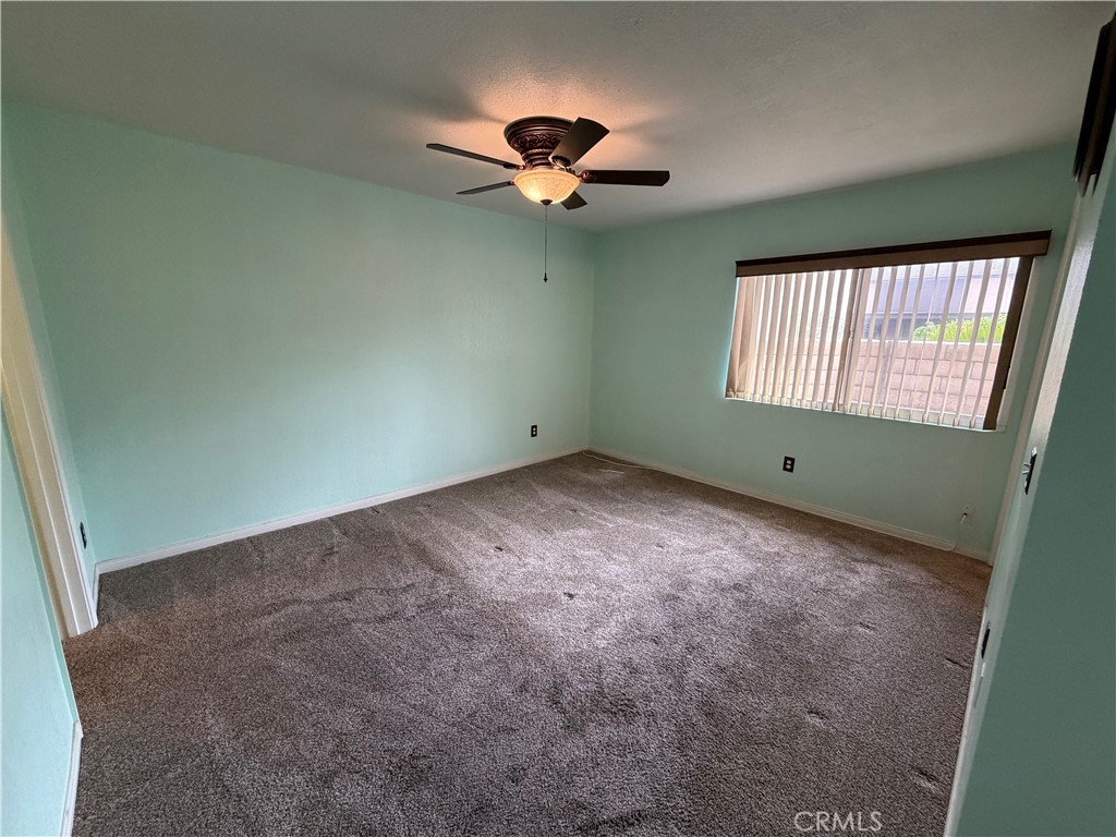 2110 Hawthorne Court Property Photo 5
