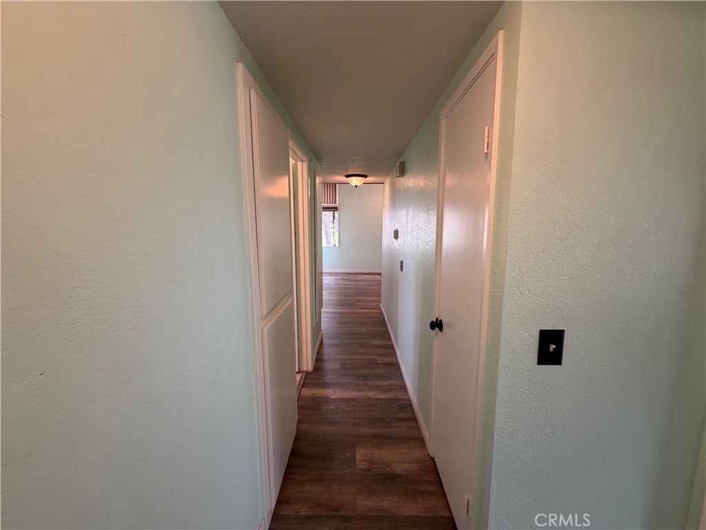 2110 Hawthorne Court Property Photo 13