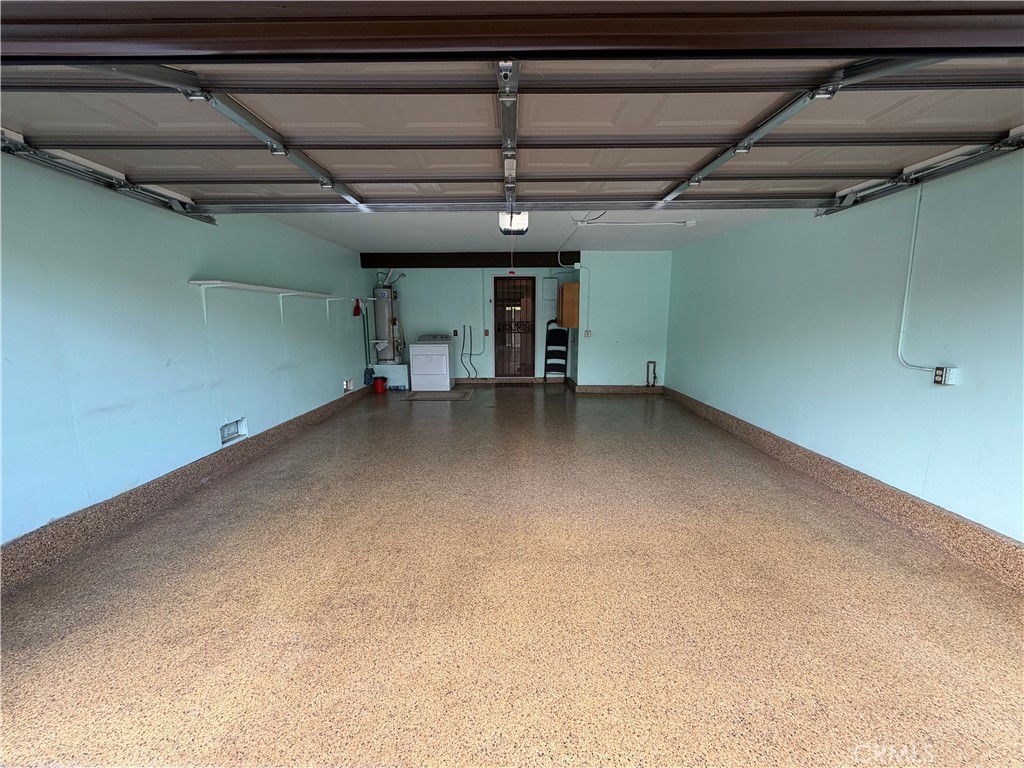2110 Hawthorne Court Property Photo 25
