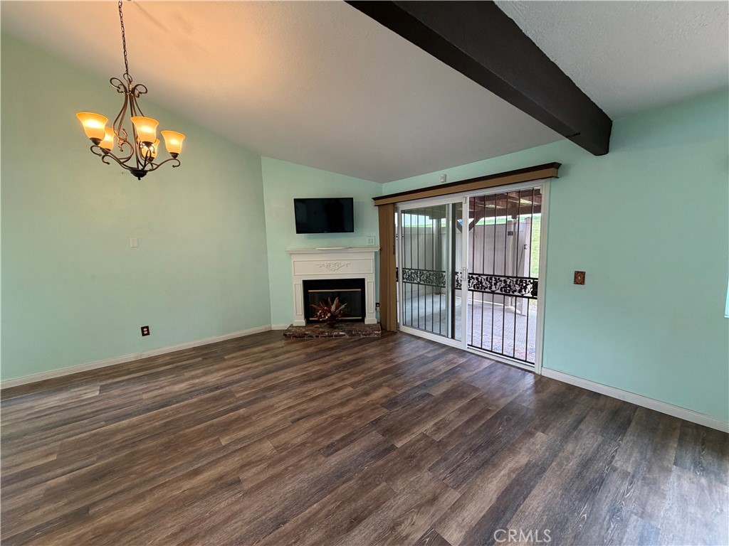 2110 Hawthorne Court Property Photo 33