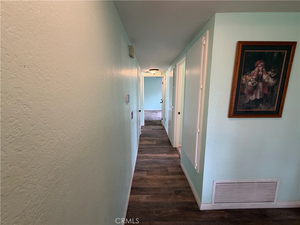 2110 Hawthorne Court Property Photo 42