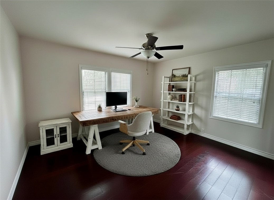 1604 S Monterey Property Photo 10