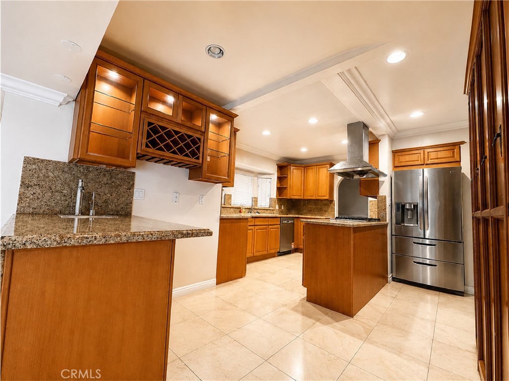 1604 S Monterey Property Photo 18