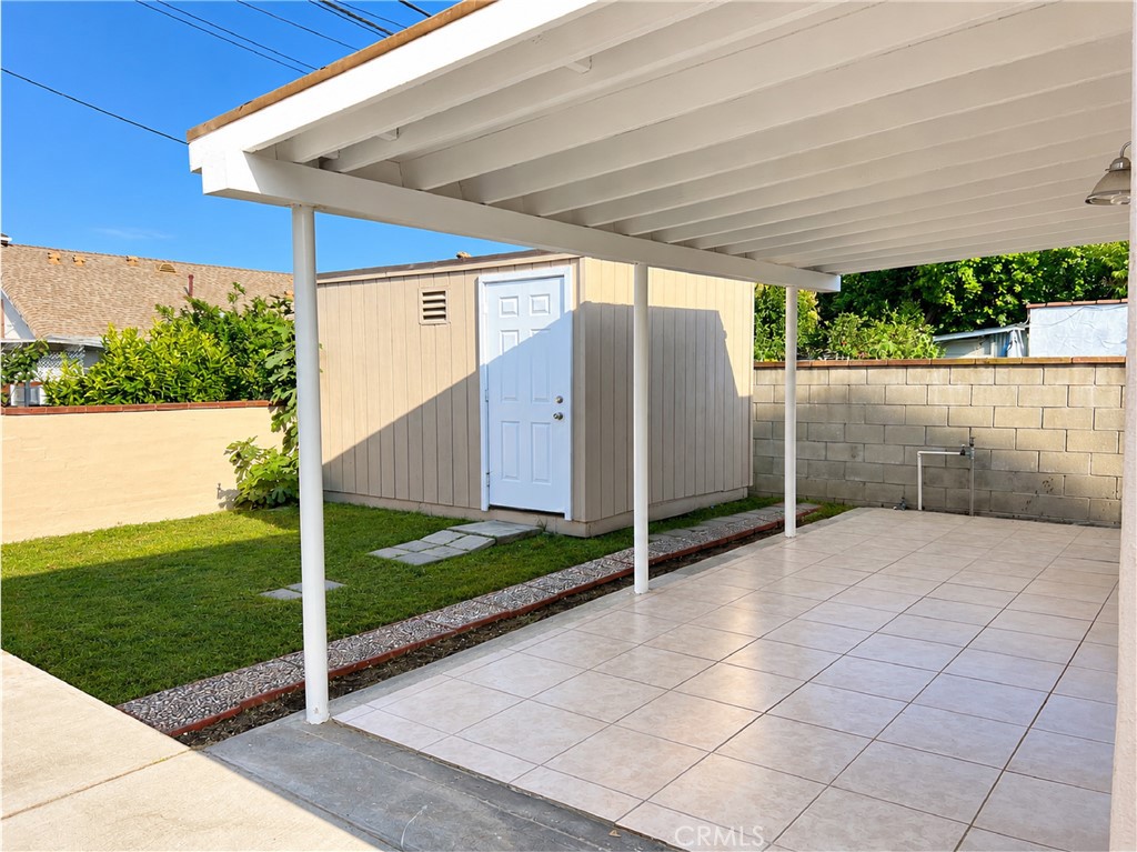 1604 S Monterey Property Photo 27