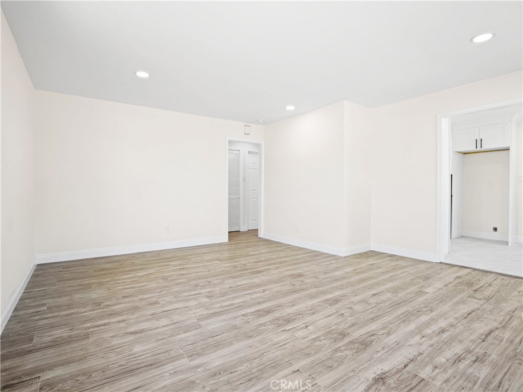 334 N Vernon Property Photo 12