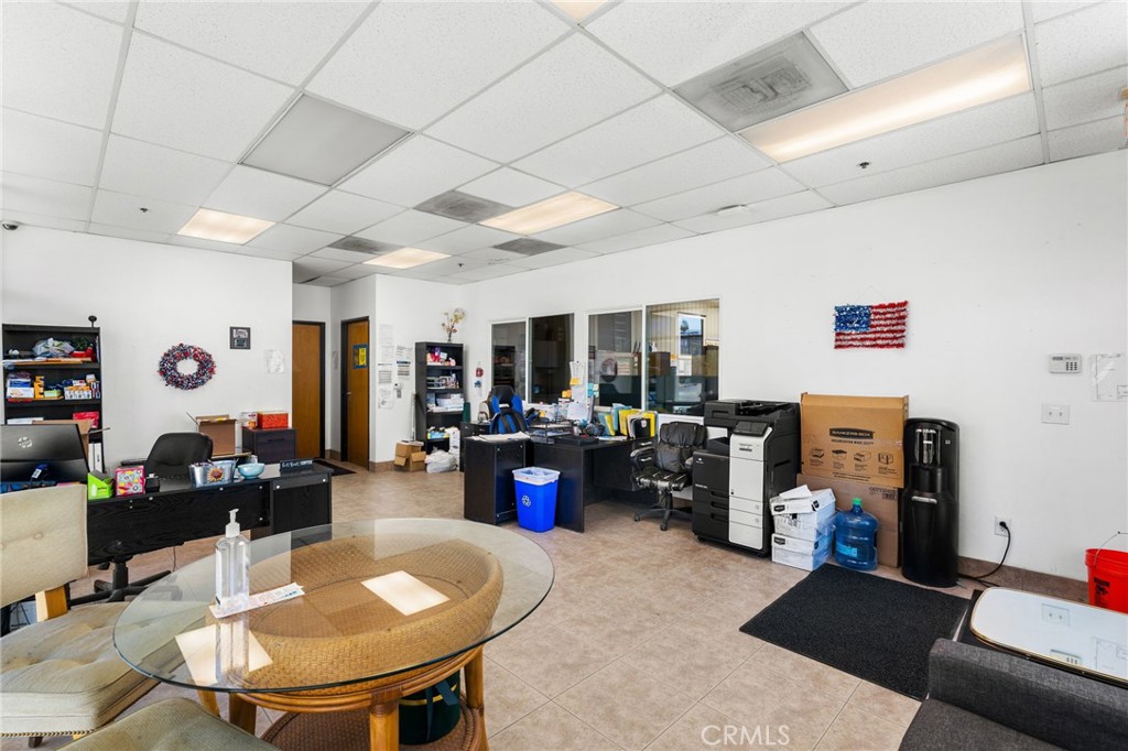 77570 Enfield Property Photo 10