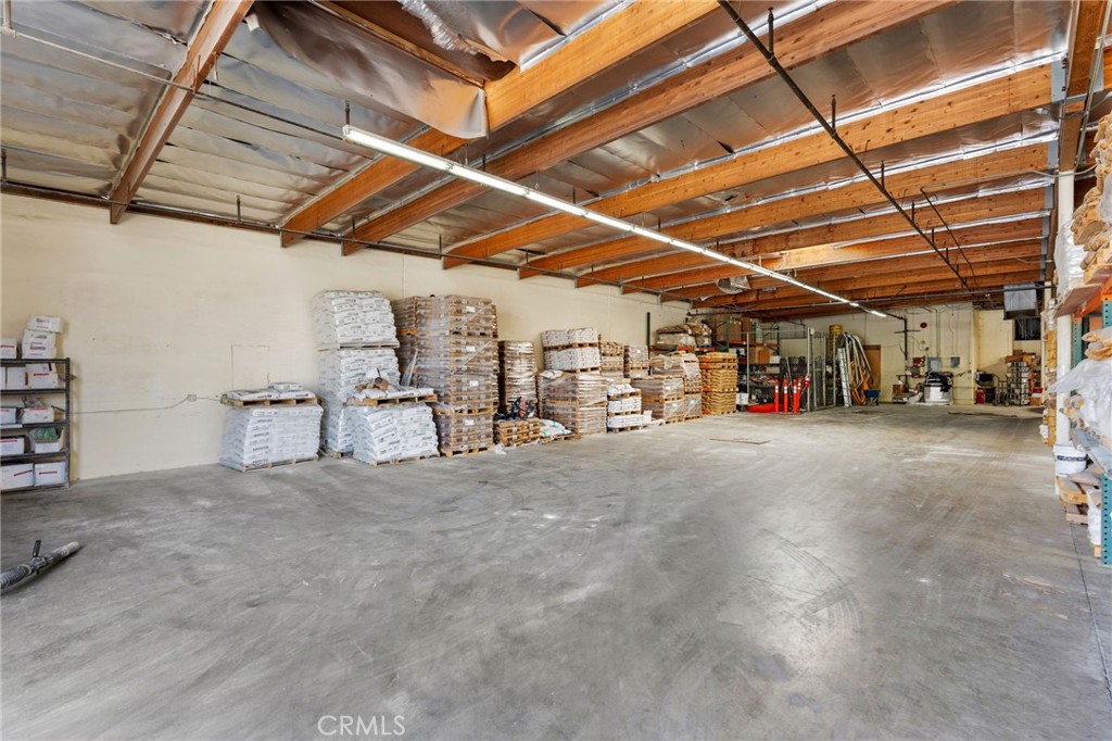 77570 Enfield Property Photo 22