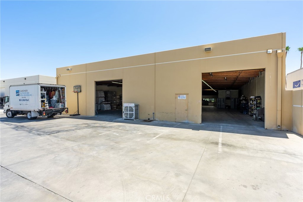 77570 Enfield Property Photo 29