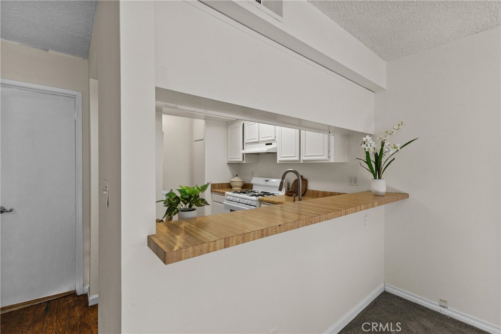 18725 E Arrow 40 Property Photo 5