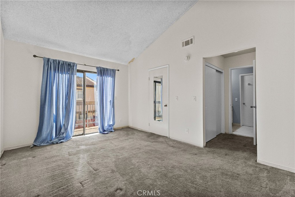 18725 E Arrow 40 Property Photo 9
