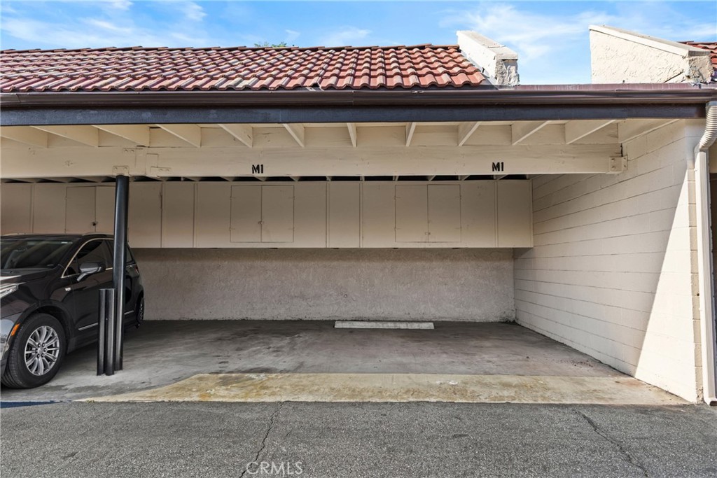 18725 E Arrow 40 Property Photo 16