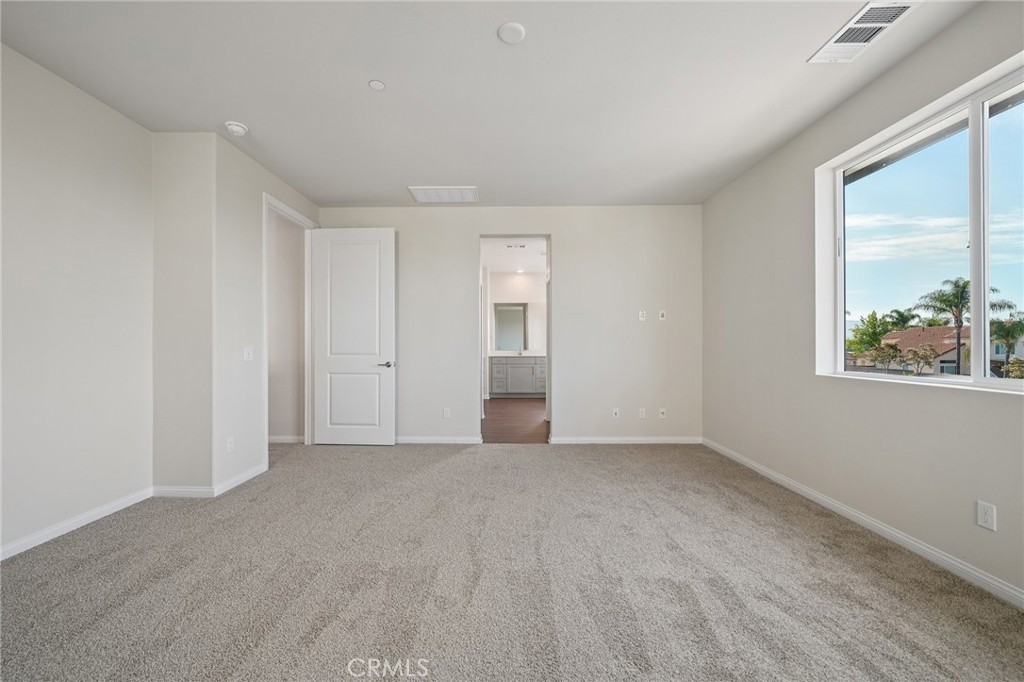29257 Crescent Way Property Photo 34