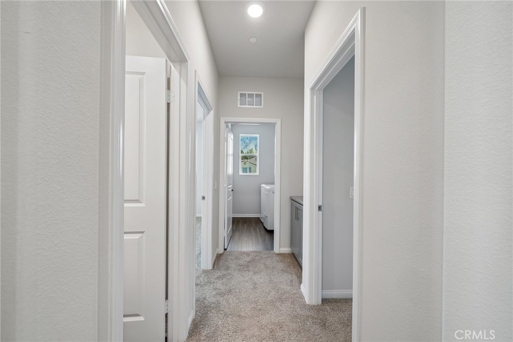 29257 Crescent Way Property Photo 43