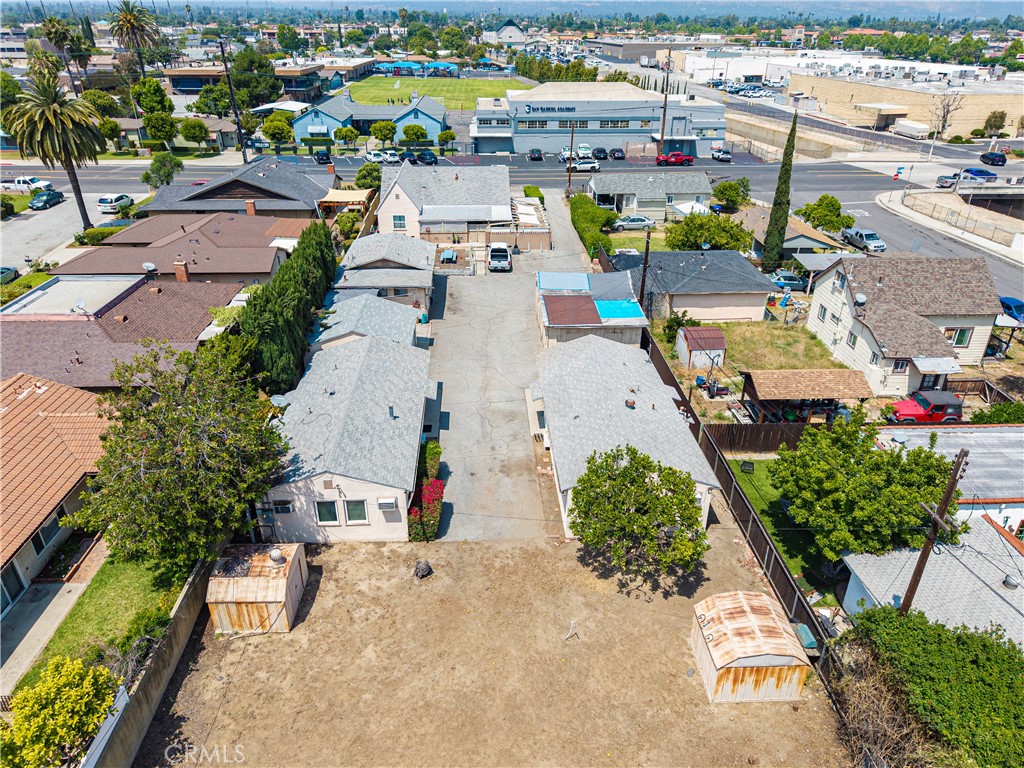 8836 E Broadway Property Photo 11