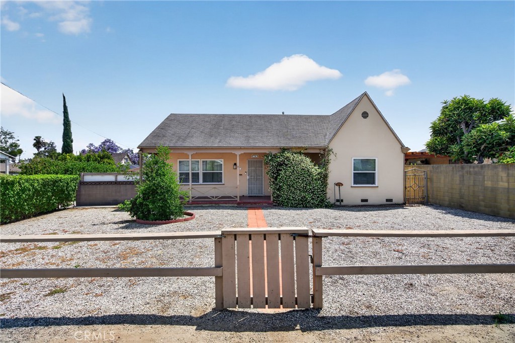 8836 E Broadway Property Photo 14