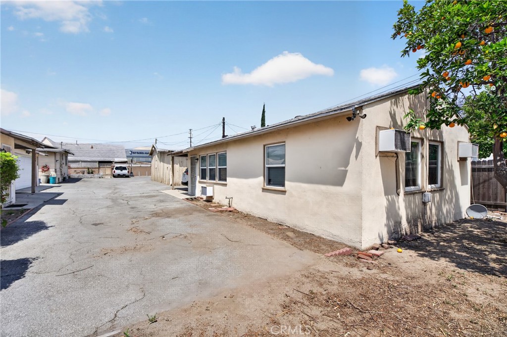 8836 E Broadway Property Photo 24