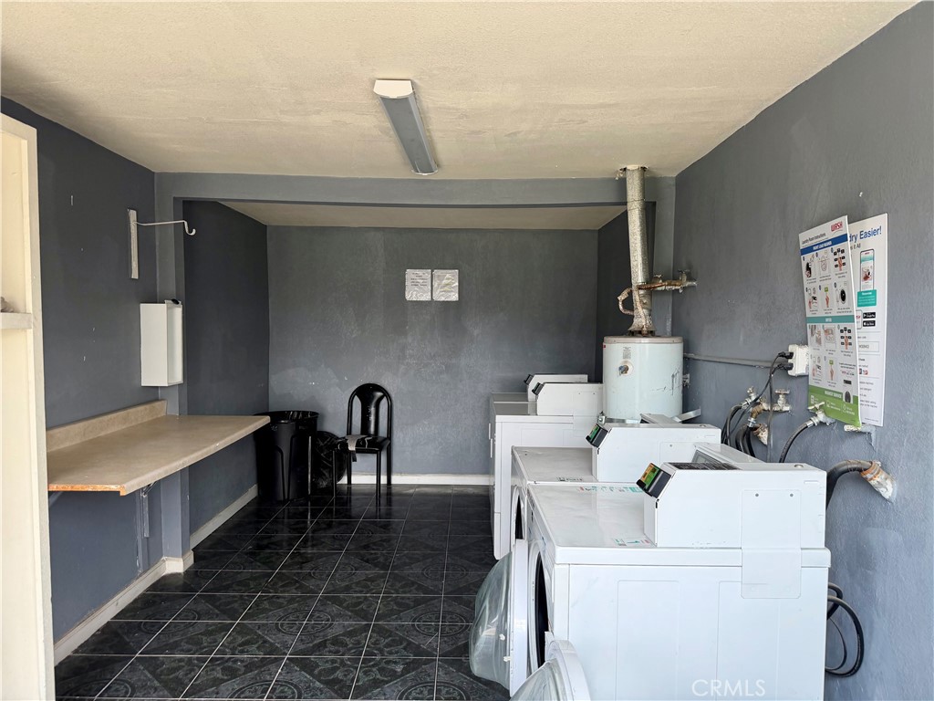 7032 Glasgow Property Photo 4
