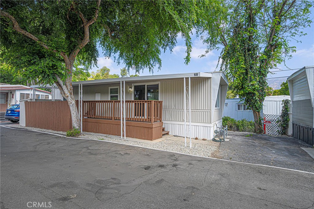 10711 Sherman Grove 68 Property Photo 3