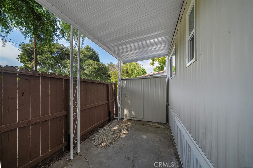 10711 Sherman Grove 68 Property Photo 6
