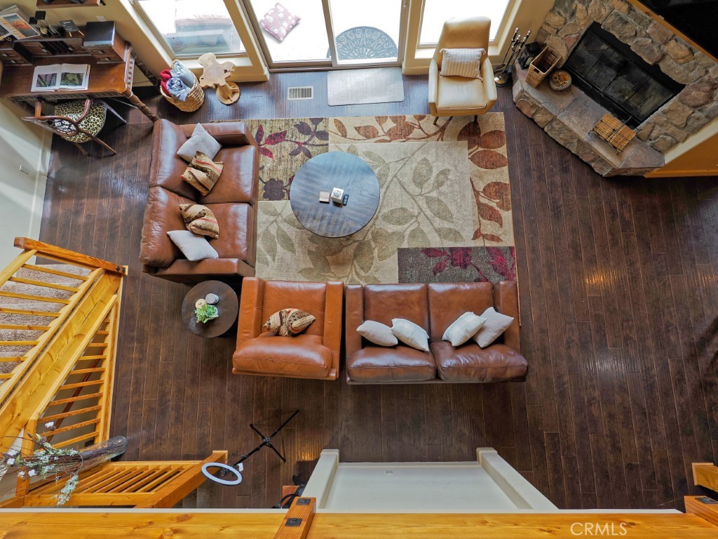 756 Brentwood Property Photo 3