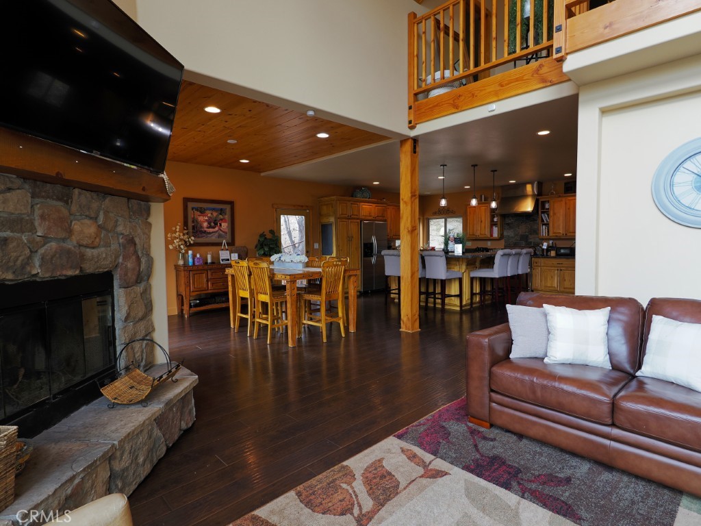 756 Brentwood Property Photo 18