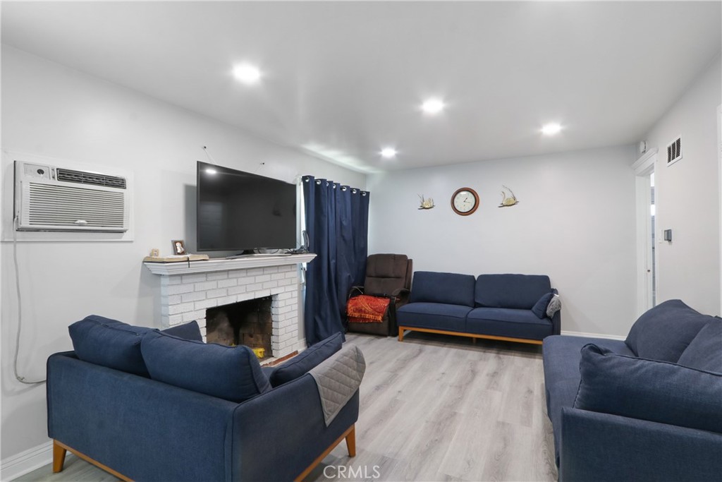 15316 Giordano Property Photo 5