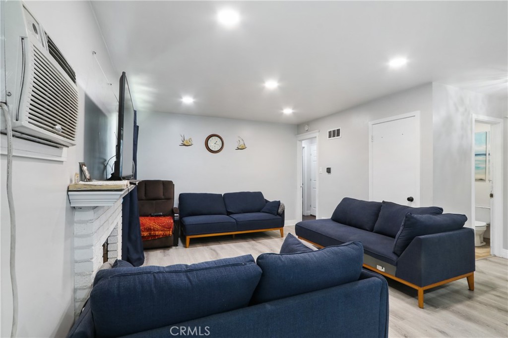 15316 Giordano Property Photo 6